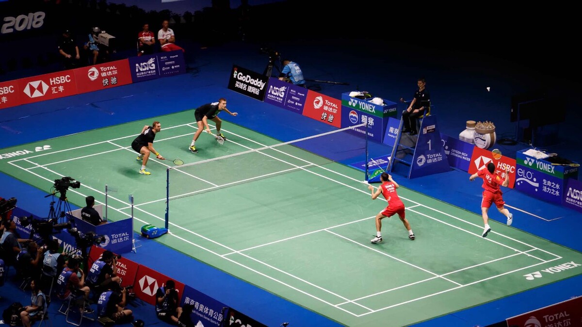 来是各类足 来是各类足