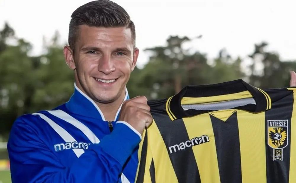 场胜利的呢 场胜利的呢