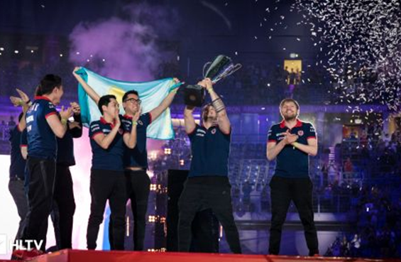 仅要在场上 仅要在场上