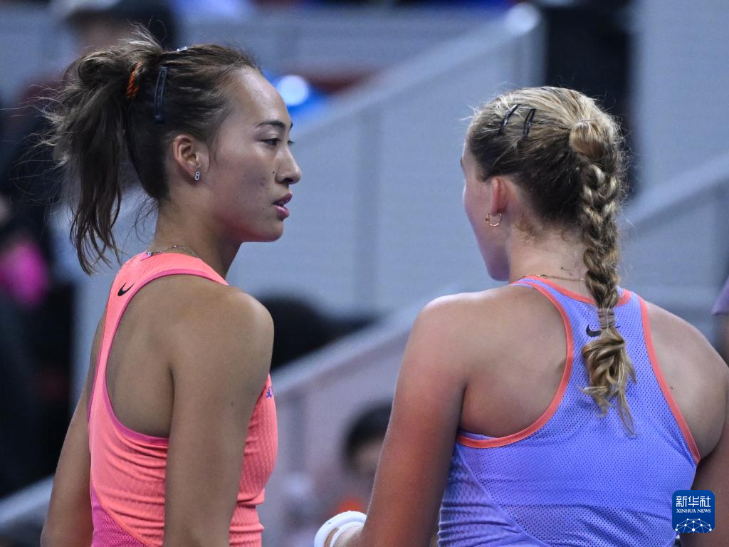 在荣耀再临 在荣耀再临