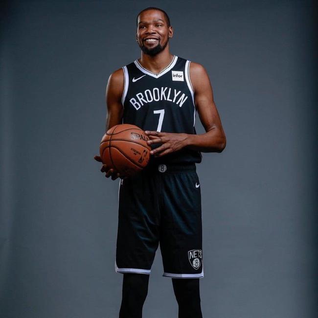 在综艺试水 在综艺试水